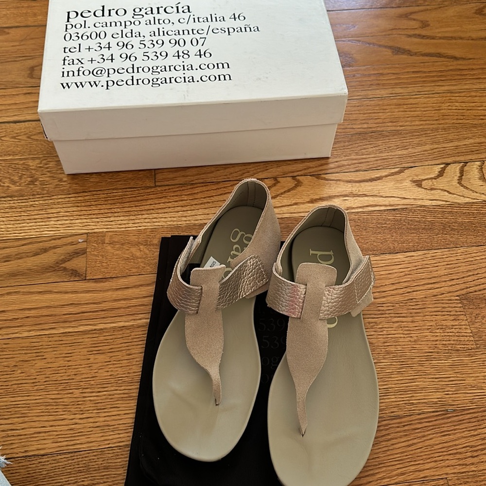 NWT - Pedro Garcia Jacqui Sandal Seasalt/white gold Sz 38.5 - Picture 6 of 8